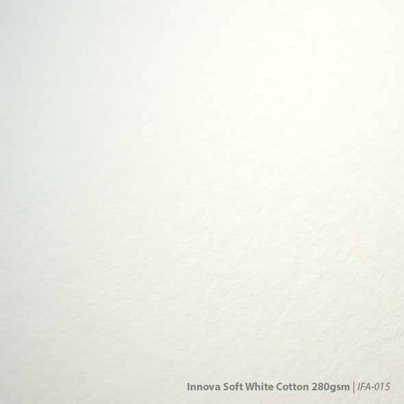 Innova IFA15 Soft White Cotton 280 17 Zoll 15 m Rolle, weißes Baumwollpapier mit 15 Meter Länge